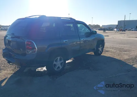 2005 Chevrolet Trailblazer Ls z USA, uszkodzony, nr VIN 1GNDT13S652162259